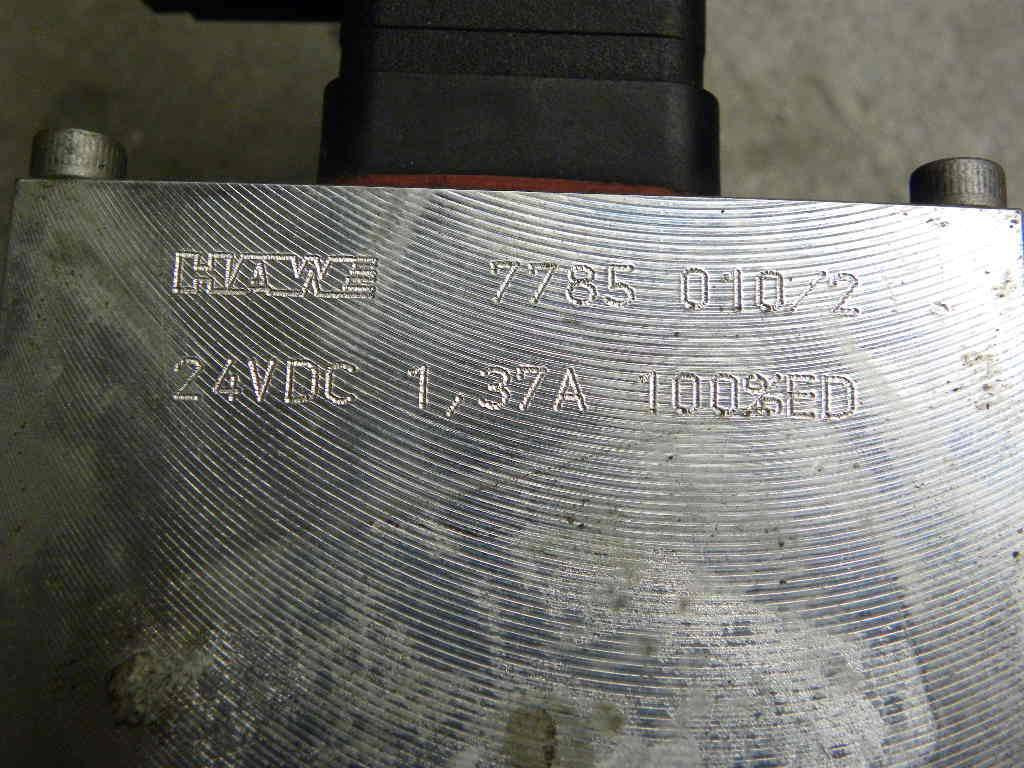 Hydraulic Consol with 2 hydraulic levers for Jungheinrich - Valve hydraulique pour Matériel de manutention: photos 4 Hydraulic Consol with 2 hydraulic levers for Jungheinrich - Valve hydraulique pour Matériel de manutention: photos 4