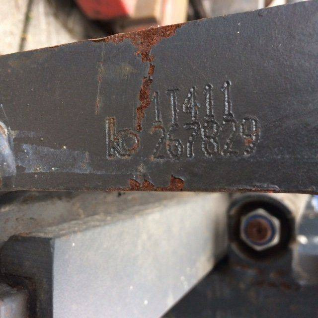 Kaup Fork Clamp with sideshift - Pinces: photos 1 Kaup Fork Clamp with sideshift - Pinces: photos 1