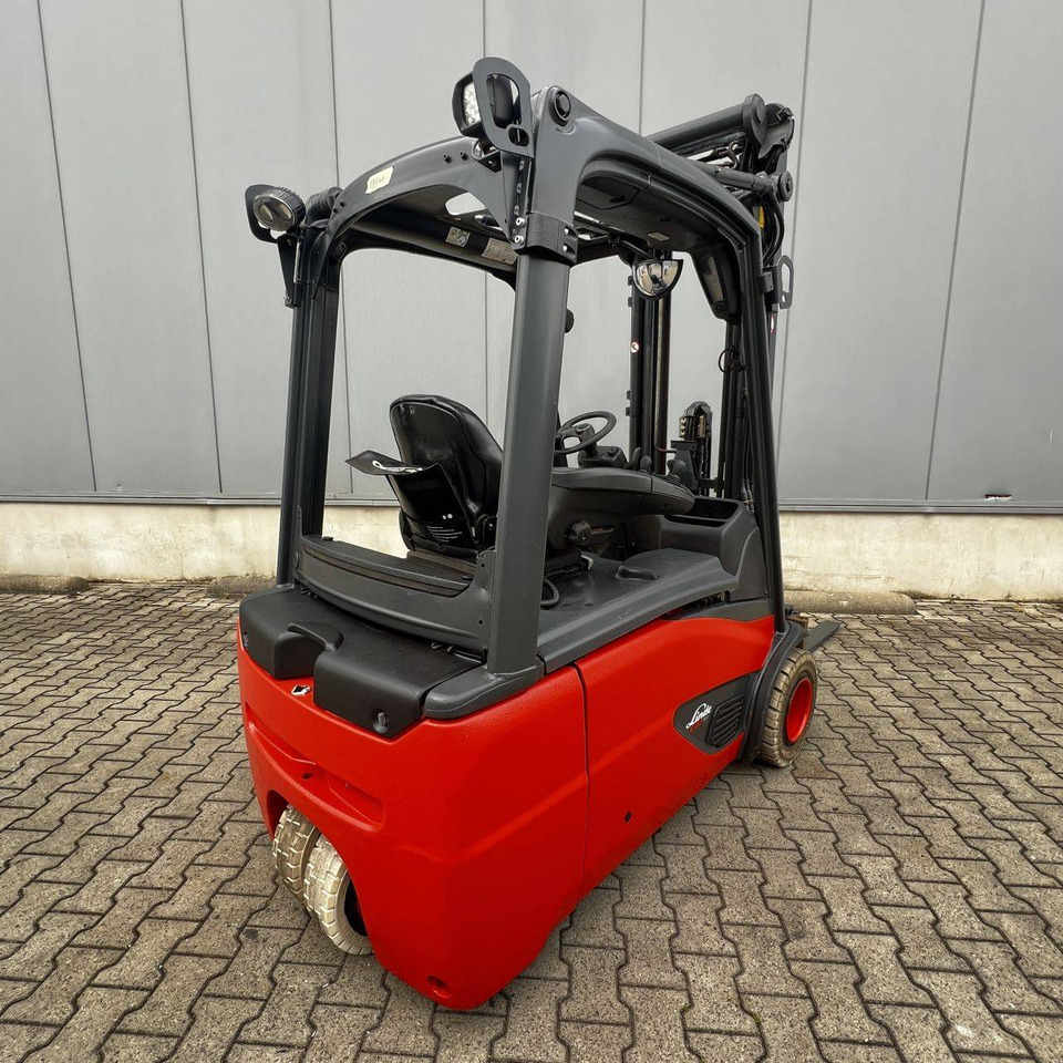 Linde E20L (386-02) EVO - Chariot élévateur électrique: photos 2 Linde E20L (386-02) EVO - Chariot élévateur électrique: photos 2