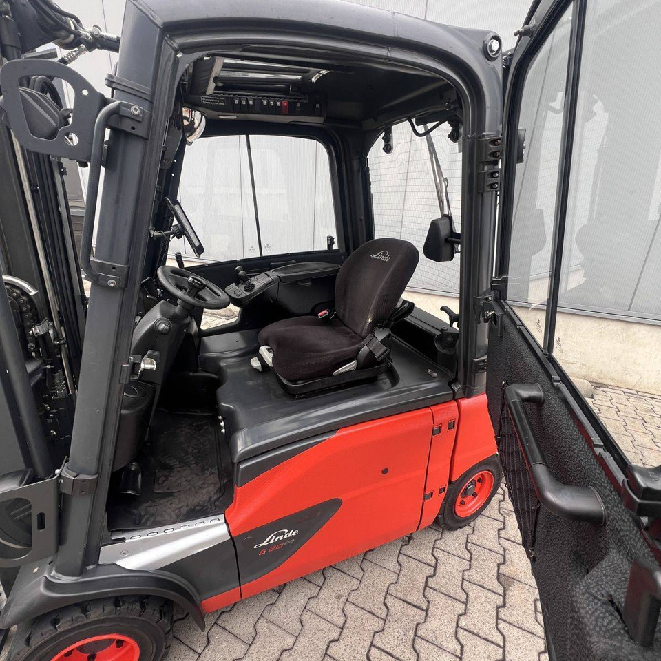 Linde E20PL (386-02) EVO - Chariot élévateur électrique: photos 3 Linde E20PL (386-02) EVO - Chariot élévateur électrique: photos 3