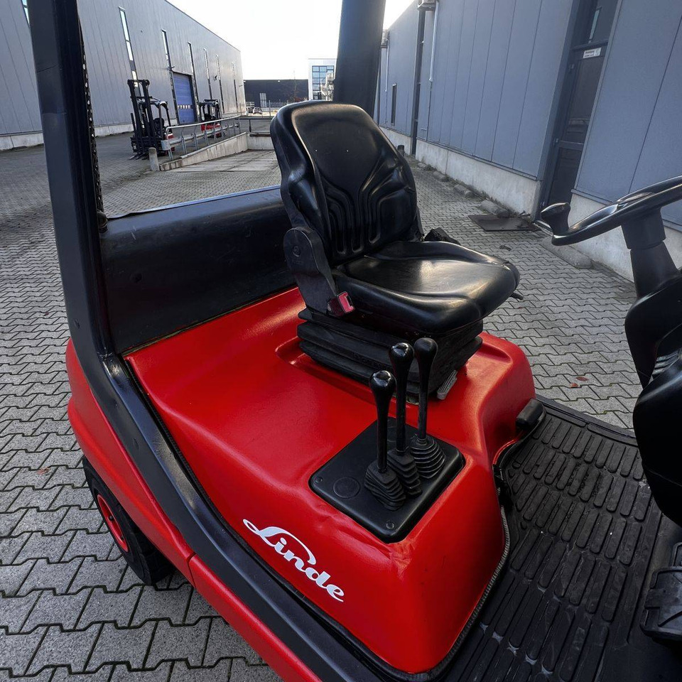 Chariot élévateur diesel Linde H25D (351-03): photos 8 Chariot élévateur diesel Linde H25D (351-03): photos 8