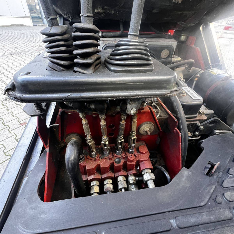 Chariot élévateur diesel Linde H25D (351-03): photos 10 Chariot élévateur diesel Linde H25D (351-03): photos 10