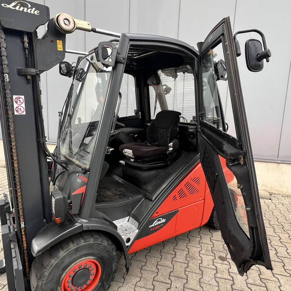 Linde H35D (393-02) EVO - Chariot élévateur diesel: photos 4 Linde H35D (393-02) EVO - Chariot élévateur diesel: photos 4