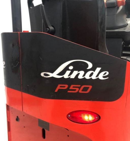 Linde P50C (1190) - Chariot tracteur: photos 2 Linde P50C (1190) - Chariot tracteur: photos 2