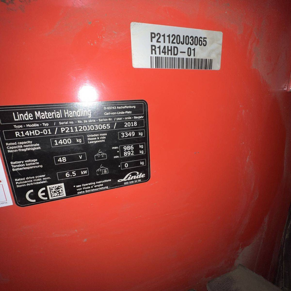 Chariot à mât rétractable Linde R14 HD (1120): photos 18 Chariot à mât rétractable Linde R14 HD (1120): photos 18