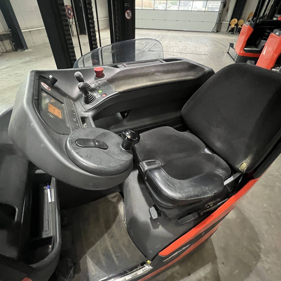 Chariot à mât rétractable Linde R16HD (1120): photos 6