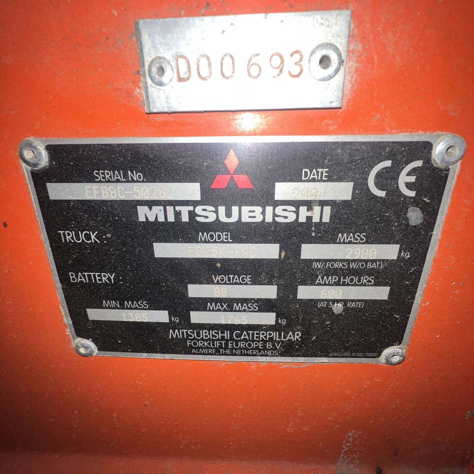 Mitsubishi FB25K-PAC - Chariot élévateur électrique: photos 4 Mitsubishi FB25K-PAC - Chariot élévateur électrique: photos 4