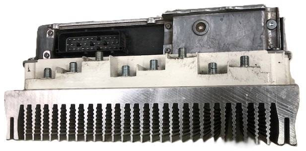 SAC-TP-48V Controller - Système électrique pour Matériel de manutention: photos 3 SAC-TP-48V Controller - Système électrique pour Matériel de manutention: photos 3