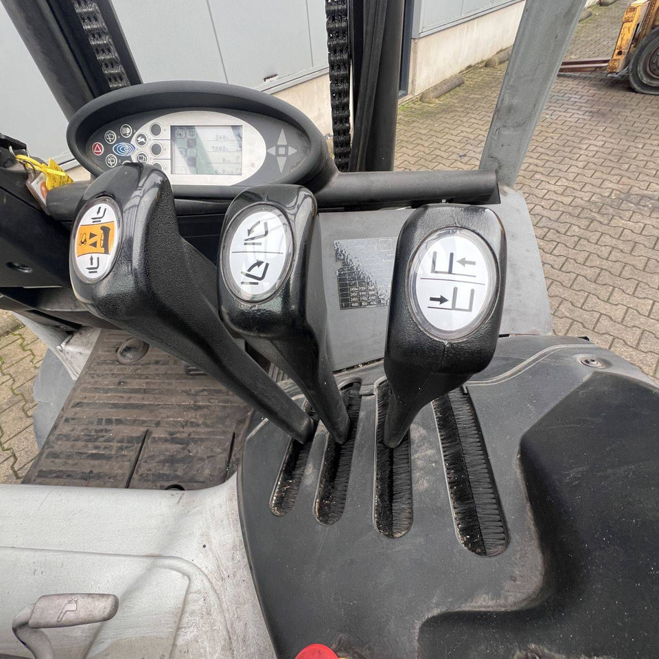 Chariot élévateur électrique Still RX60-45: photos 8