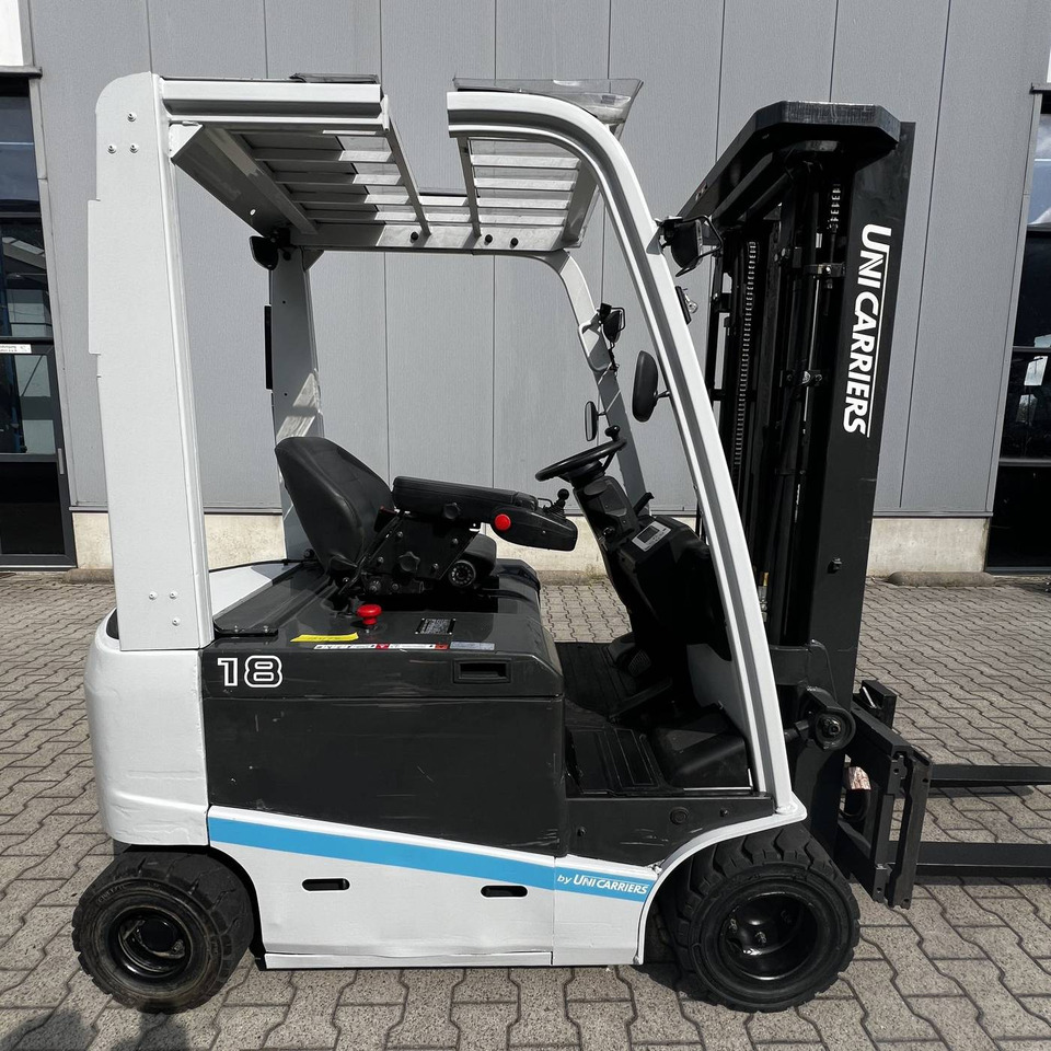Unicarriers EF18 (JAG1N1L18Q) - Chariot élévateur électrique: photos 4 Unicarriers EF18 (JAG1N1L18Q) - Chariot élévateur électrique: photos 4