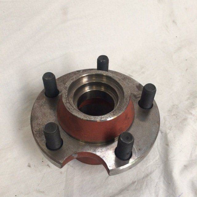 Wheel Hub for Linde Series 337 - Essieu et pièces pour Matériel de manutention: photos 1 Wheel Hub for Linde Series 337 - Essieu et pièces pour Matériel de manutention: photos 1
