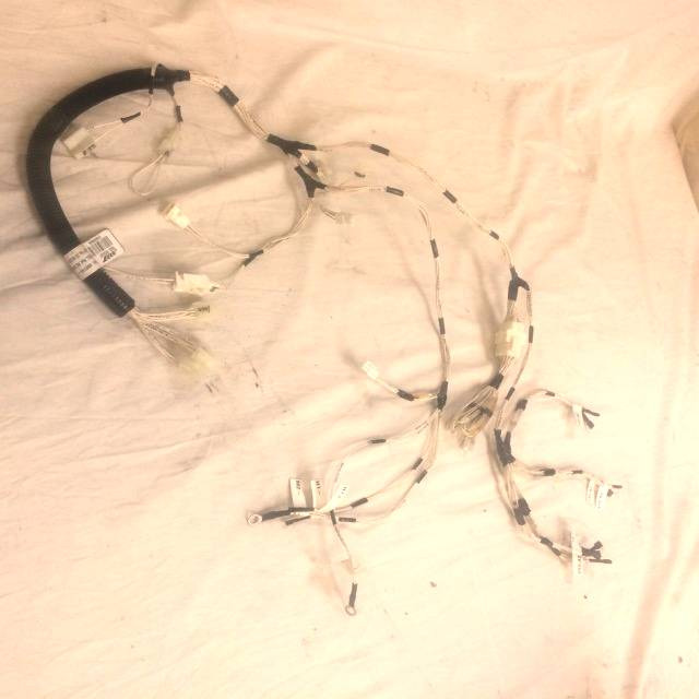 Wire Set for Caterpillar - Câble/ Fil pour Matériel de manutention: photos 2 Wire Set for Caterpillar - Câble/ Fil pour Matériel de manutention: photos 2