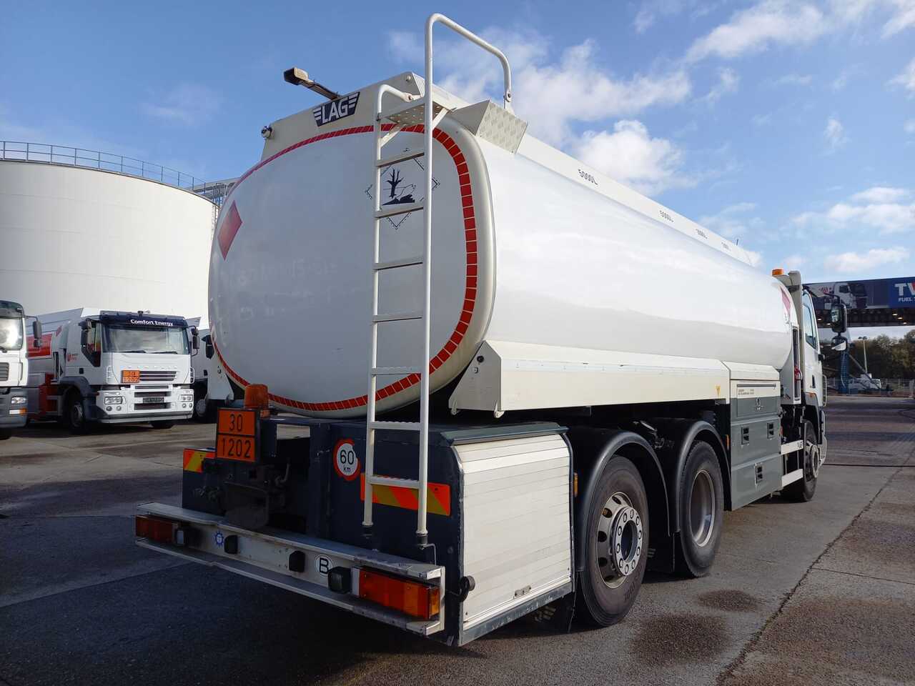 Camion citerne DAF CF85: photos 8