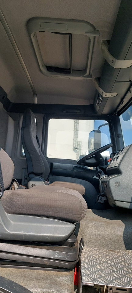 MAN HS 26 FNLC - Camion citerne: photos 5 MAN HS 26 FNLC - Camion citerne: photos 5