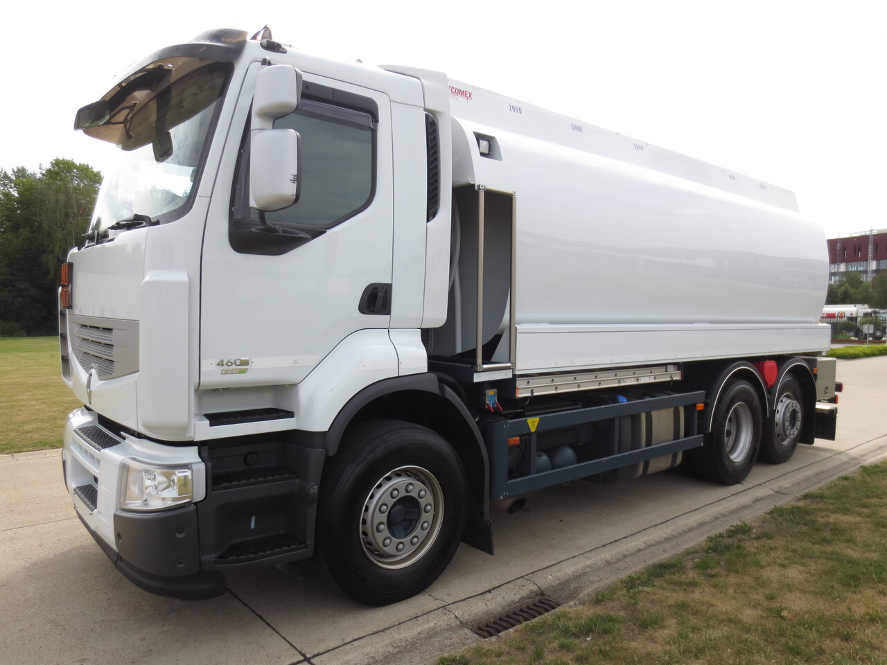 Renault Lander - Camion citerne: photos 1 Renault Lander - Camion citerne: photos 1