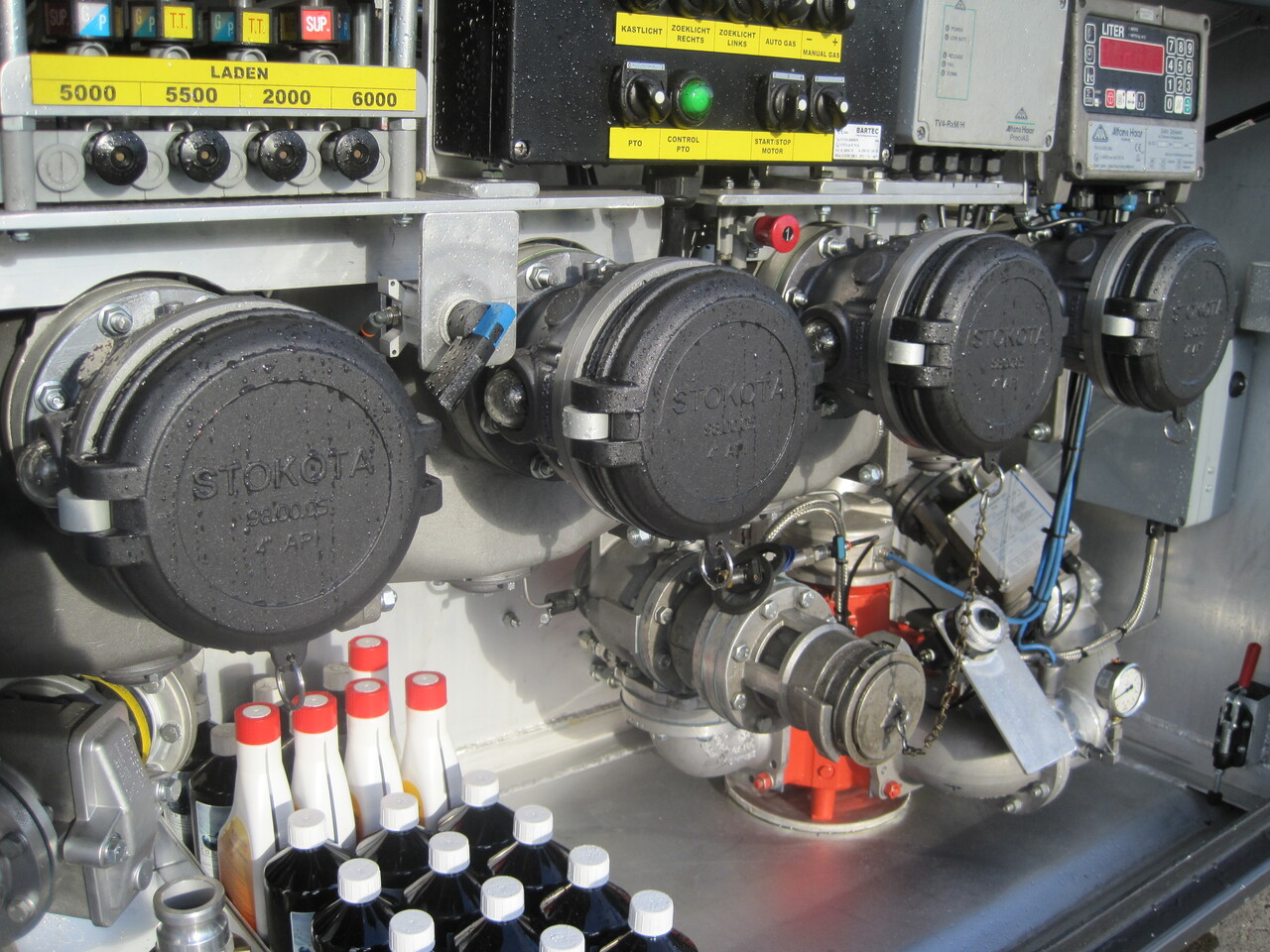 SCANIA G370 - Camion citerne: photos 5 SCANIA G370 - Camion citerne: photos 5