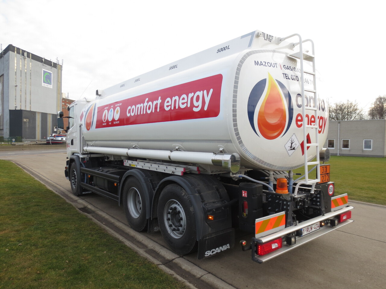Camion citerne Scania G370: photos 8