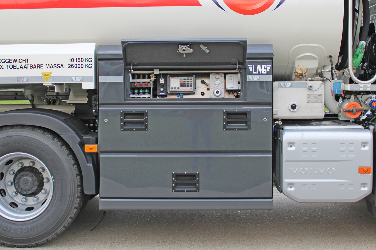 Camion citerne VOLVO FM: photos 12