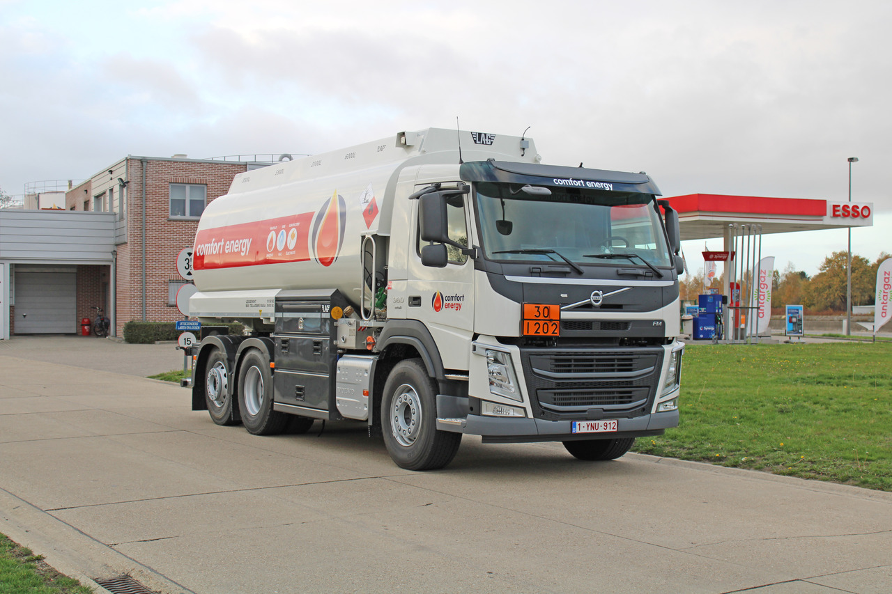 Camion citerne VOLVO FM: photos 6