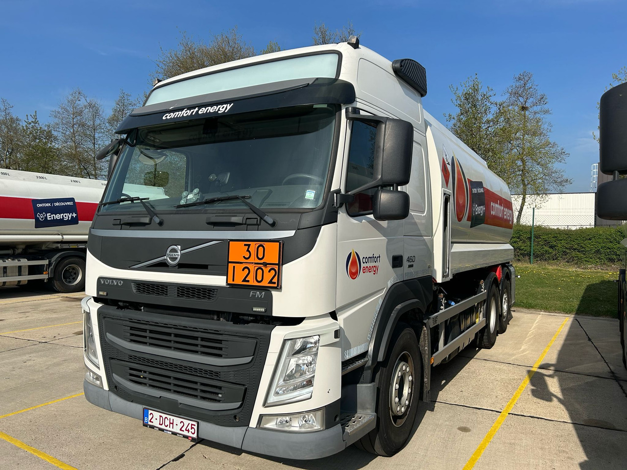 VOLVO FM - Camion citerne: photos 1 VOLVO FM - Camion citerne: photos 1