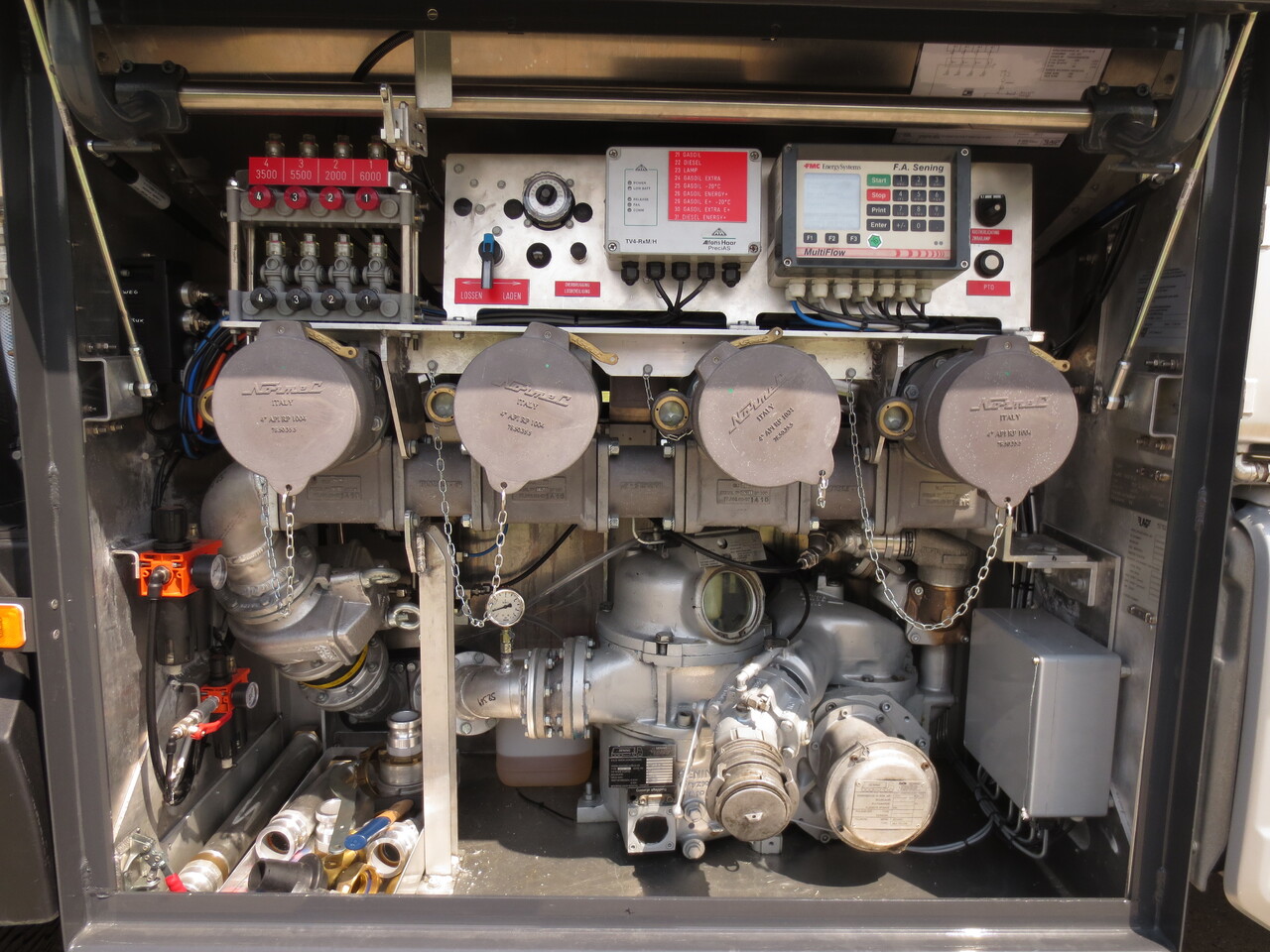 Camion citerne VOLVO FM: photos 20