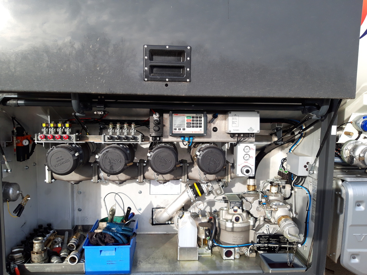 VOLVO FM - Camion citerne: photos 2 VOLVO FM - Camion citerne: photos 2