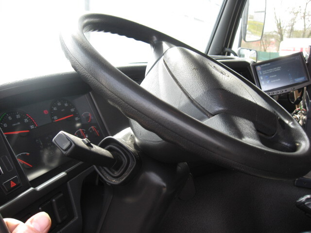 VOLVO FMFH - Camion citerne: photos 4 VOLVO FMFH - Camion citerne: photos 4