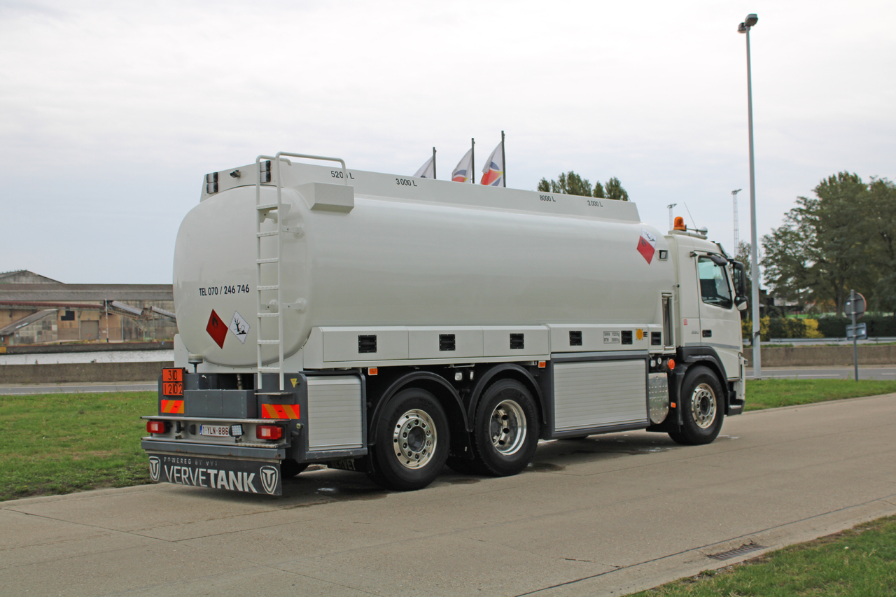 Camion citerne Volvo FM: photos 6