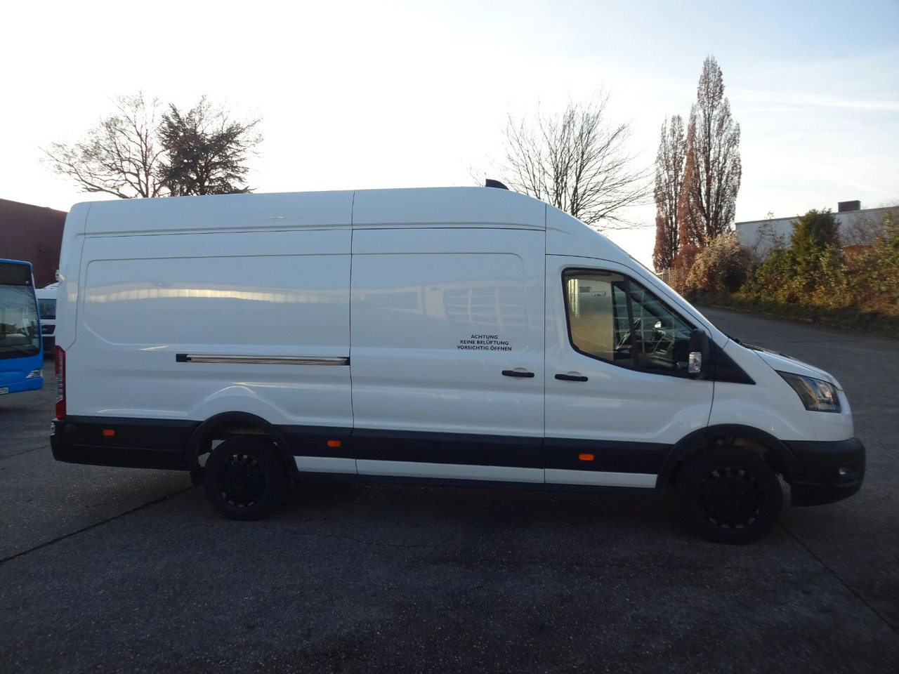 Ford Transit Kasten L4H3, Klima, Tempomat, Kamera - Fourgon utilitaire: photos 4 Ford Transit Kasten L4H3, Klima, Tempomat, Kamera - Fourgon utilitaire: photos 4