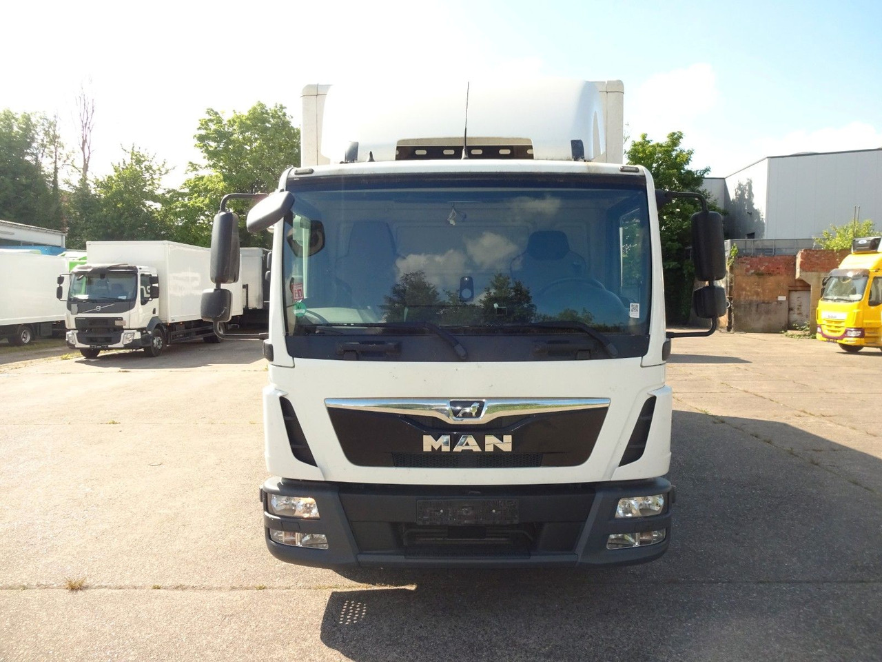 MAN TGL 8.190, LBW, Luft, Tempomat, Standheizung - Fourgon grand volume: photos 2 MAN TGL 8.190, LBW, Luft, Tempomat, Standheizung - Fourgon grand volume: photos 2