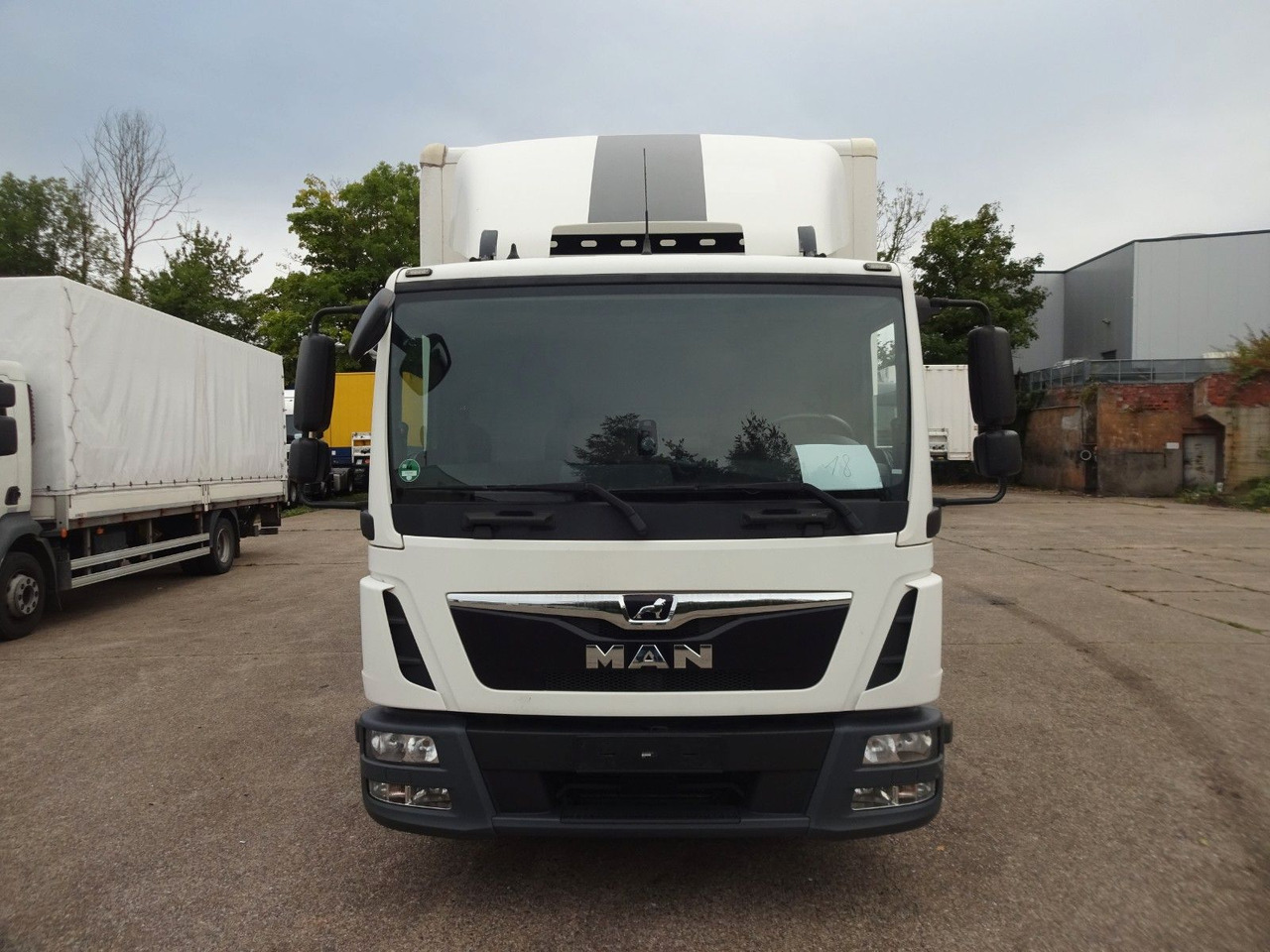 MAN TGL 8.190, LBW, Luft, Tempomat, Standheizung - Fourgon grand volume: photos 2 MAN TGL 8.190, LBW, Luft, Tempomat, Standheizung - Fourgon grand volume: photos 2