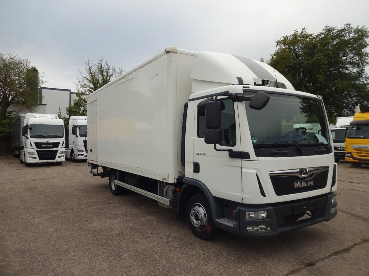 MAN TGL 8.190, LBW, Luft, Tempomat, Standheizung - Fourgon grand volume: photos 3 MAN TGL 8.190, LBW, Luft, Tempomat, Standheizung - Fourgon grand volume: photos 3