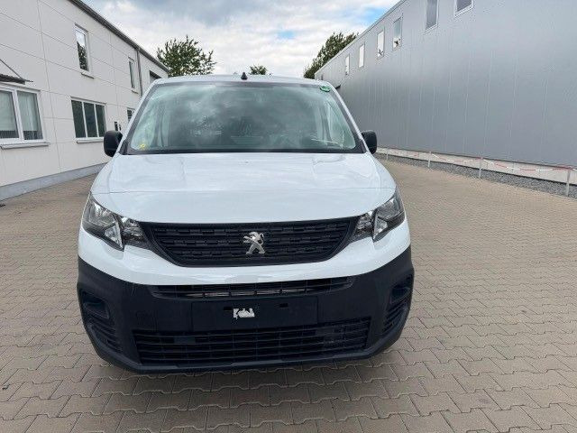 Peugeot Partner Premium Elektro,  L3H1, 100 kW, Kamera - Fourgonnette, Utilitaire électrique: photos 2 Peugeot Partner Premium Elektro,  L3H1, 100 kW, Kamera - Fourgonnette, Utilitaire électrique: photos 2