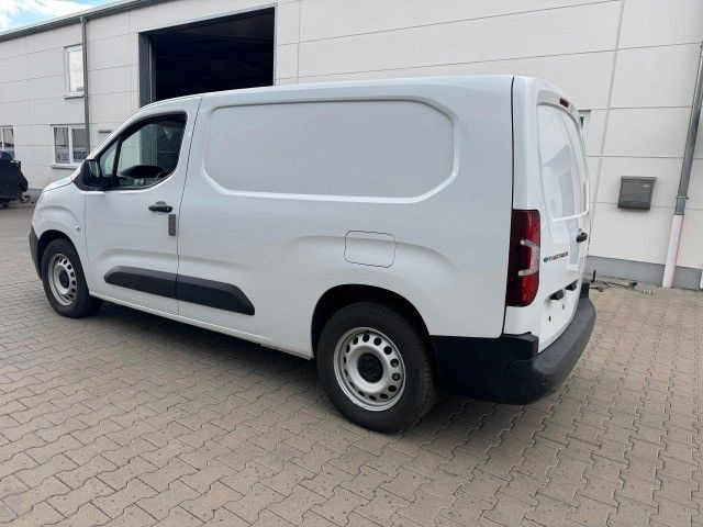 Peugeot Partner Premium Elektro,  L3H1, 100 kW, Kamera - Fourgonnette, Utilitaire électrique: photos 4 Peugeot Partner Premium Elektro,  L3H1, 100 kW, Kamera - Fourgonnette, Utilitaire électrique: photos 4