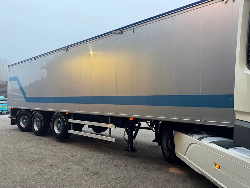 Bulthuis 70m3 Stuuras/Lenkachse Cargo Floor 2 jaar oud! NIEUWE APK - Semi-remorque à fond mouvant: photos 4 Bulthuis 70m3 Stuuras/Lenkachse Cargo Floor 2 jaar oud! NIEUWE APK - Semi-remorque à fond mouvant: photos 4