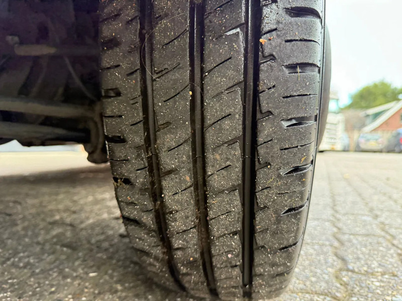 Utilitaire plateau Iveco 50c14 Erdgas/CNG Hiab kran/crane Pritsche: photos 20