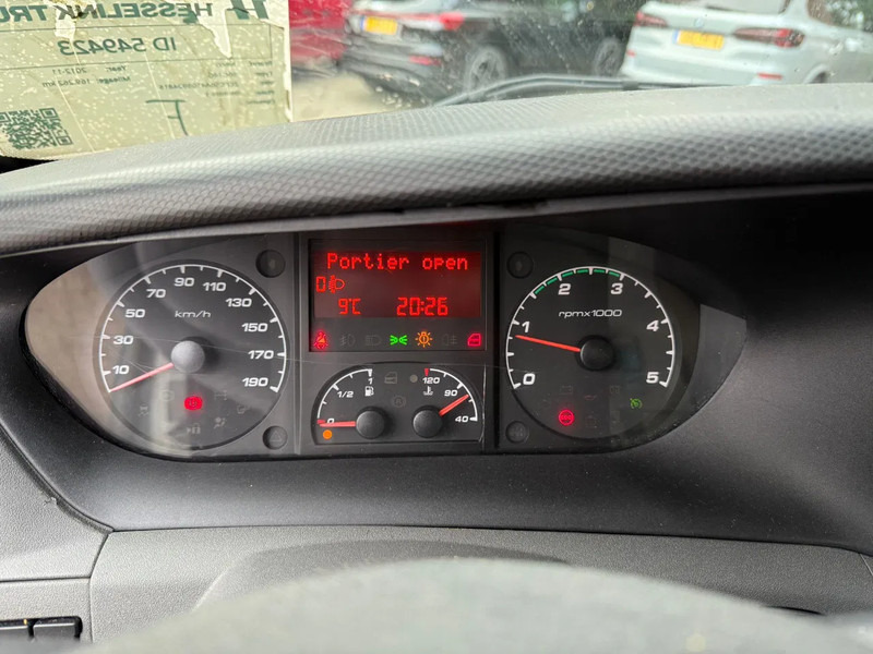 Utilitaire plateau Iveco 50c14 Erdgas/CNG Hiab kran/crane Pritsche: photos 7