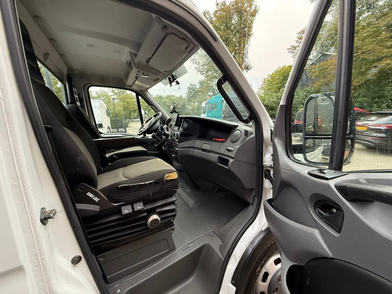 Utilitaire plateau Iveco 50c14 Erdgas/CNG Hiab kran/crane Pritsche: photos 16