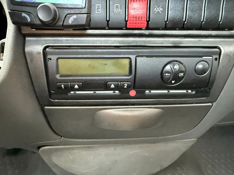 Utilitaire plateau Iveco 50c14 Erdgas/CNG Hiab kran/crane Pritsche: photos 9