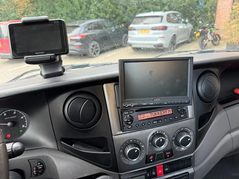 Utilitaire plateau Iveco 50c14 Erdgas/CNG Hiab kran/crane Pritsche: photos 8