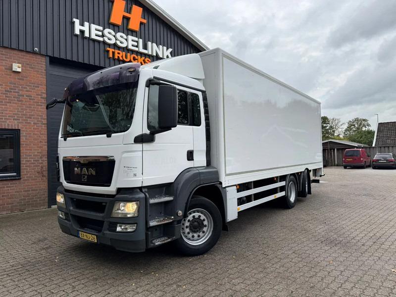 MAN TGS 26.320 Koffer Stuuras AHK 2500KG LBW 580.347KM! NL Truck - Camion fourgon: photos 1 MAN TGS 26.320 Koffer Stuuras AHK 2500KG LBW 580.347KM! NL Truck - Camion fourgon: photos 1