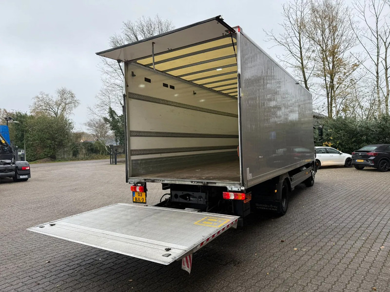 Camion fourgon Mercedes-Benz Atego 1218 7.3M Koffer 1500KG LBW 323.826KM! NL Truck APK/TUV 26-04-2026: photos 17 Camion fourgon Mercedes-Benz Atego 1218 7.3M Koffer 1500KG LBW 323.826KM! NL Truck APK/TUV 26-04-2026: photos 17