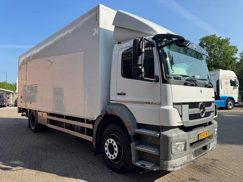 Mercedes-Benz Axor 1824 4X2 7.5M Koffer 6 Cylinder 549.710KM! LBW APK/TUV 2/2026 - Camion fourgon: photos 2 Mercedes-Benz Axor 1824 4X2 7.5M Koffer 6 Cylinder 549.710KM! LBW APK/TUV 2/2026 - Camion fourgon: photos 2