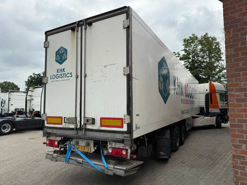 Schmitz Cargobull SKO24 3AS Thermo King SL400-E 1850 Stuuras Blumenbreit 250 APK 12-2025 - Semi-remorque isothermique: photos 4 Schmitz Cargobull SKO24 3AS Thermo King SL400-E 1850 Stuuras Blumenbreit 250 APK 12-2025 - Semi-remorque isothermique: photos 4