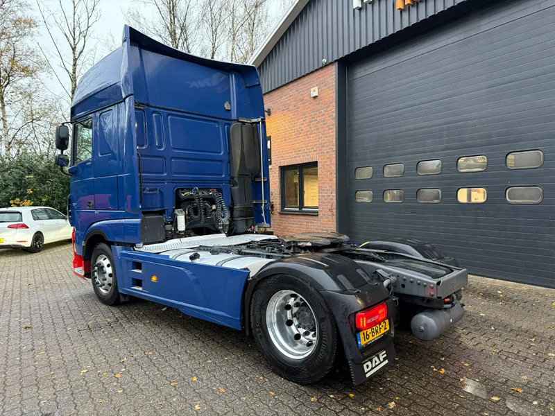 DAF XF 450 SSC Super Space LED Smarrttacho 2 Standairco Leer NL Truck - Tracteur routier: photos 3 DAF XF 450 SSC Super Space LED Smarrttacho 2 Standairco Leer NL Truck - Tracteur routier: photos 3