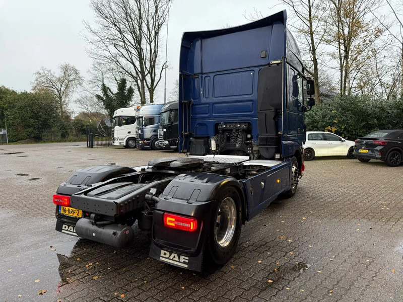 DAF XF 450 SSC Super Space LED Smarrttacho 2 Standairco Leer NL Truck - Tracteur routier: photos 4 DAF XF 450 SSC Super Space LED Smarrttacho 2 Standairco Leer NL Truck - Tracteur routier: photos 4