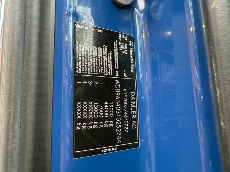 Tracteur routier Mercedes-Benz Actros 1940 4x2 Streamspace Spoilers 663.325KM: photos 13 Tracteur routier Mercedes-Benz Actros 1940 4x2 Streamspace Spoilers 663.325KM: photos 13