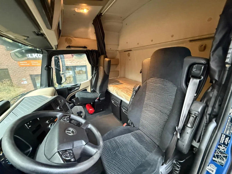 Tracteur routier Mercedes-Benz Actros 1940 4x2 Streamspace Spoilers 663.325KM: photos 5 Tracteur routier Mercedes-Benz Actros 1940 4x2 Streamspace Spoilers 663.325KM: photos 5