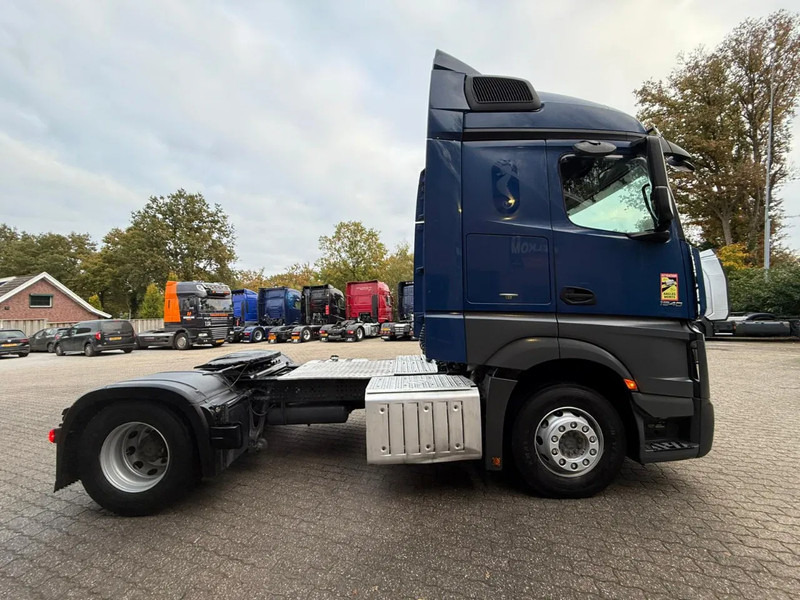 Tracteur routier Mercedes-Benz Actros 1940 4x2 Streamspace Spoilers 663.325KM: photos 10 Tracteur routier Mercedes-Benz Actros 1940 4x2 Streamspace Spoilers 663.325KM: photos 10