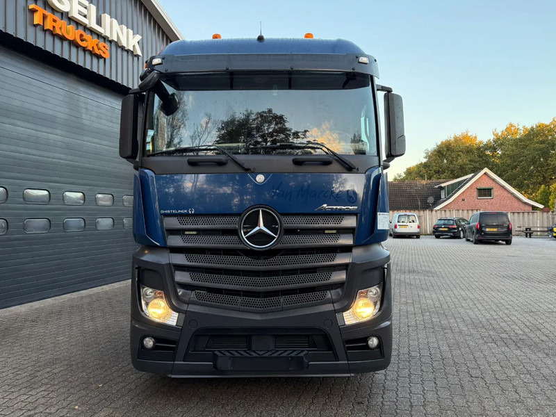Mercedes-Benz Actros 1940 4x2 Streamspace Spoilers 722.835KM - Tracteur routier: photos 4 Mercedes-Benz Actros 1940 4x2 Streamspace Spoilers 722.835KM - Tracteur routier: photos 4